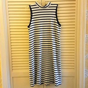 Amour Vert Classic Dress